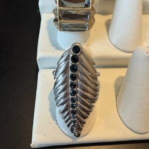 Elegant Silver Leaf Ring with Black Stones
